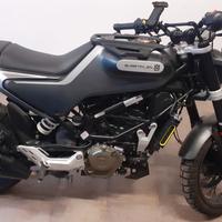 Husqvarna svartpilen 125