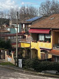 CASA SEMINDIPENDENTE A FANO