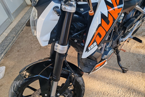 Ktm duke 125