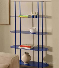 Scaffale blu in metallo design