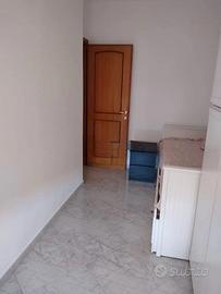 Villa gordiani -quadrilocale con balcone
