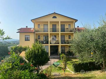 3 LOCALI A AMELIA