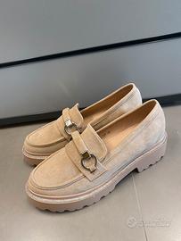 Mocasino da donna nuove in scatola mai usate