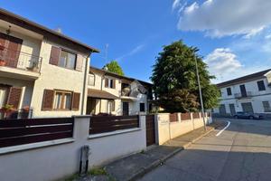 4 LOCALI A VERCELLI