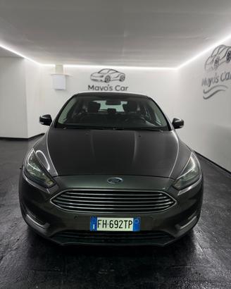 Ford Focus (anno 2017)CAMBIO AUTOMATICO