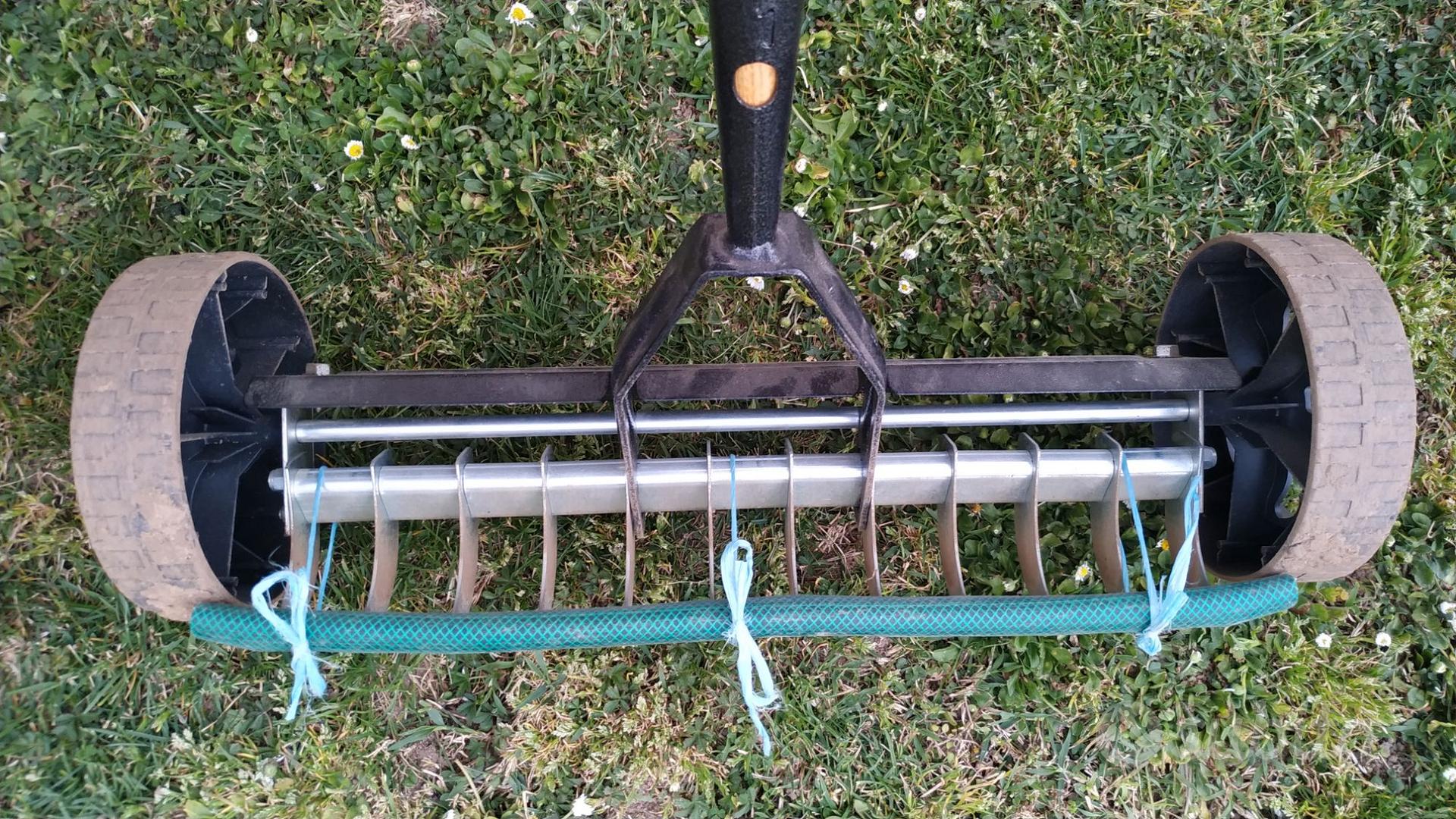 A cosa serve il rastrello da giardino - Work From Bed