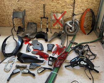 Ricambi aprilia sr 50/125/150