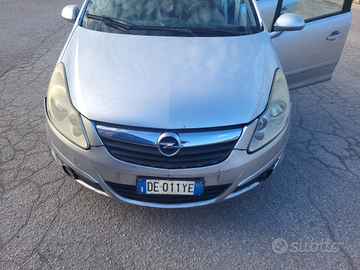 Opel corsa 1 3 90 cv cosmo