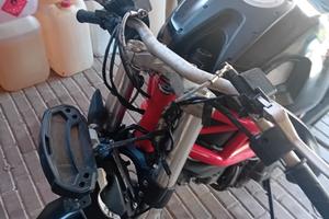 ducati monster 796 