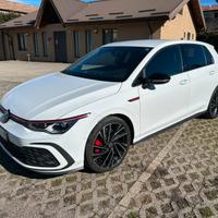 Volkswagen golf 8 gti cv 245