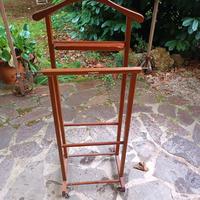 Servomuto Reguitti appendiabiti