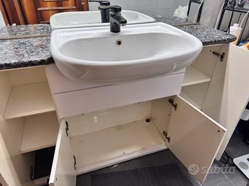 Mobile a terra  marmo e lavabo bagno specchio led