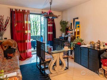 Abitazione con box auto