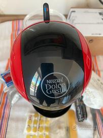 Macchina Caffè Nescafé: Design