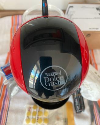 Macchina Caffè Nescafé: Design