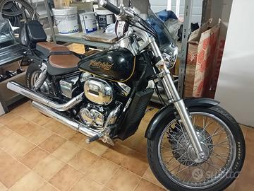 Honda VT 750 Black Widow - 2000