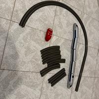 Treno a batterie con binari e luci