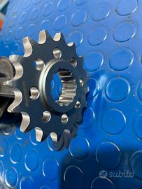 Pignone 16 denti cbr 1000 rr fireblide 2006