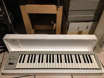 ROLAND PC-200 Mk II Master Keyboard Midi