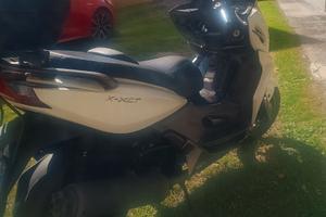 Scooter Kymco k-xct 300