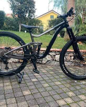bici da enduro giant reign 2
