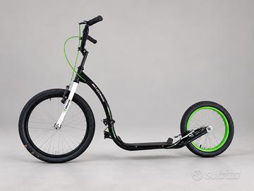 Monopattino Nils Extreme con ruote pneumatiche