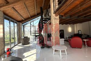 Elegante villa con dependance Spa e parco privato