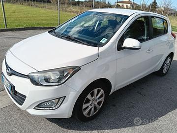 Yundai i20 TD neopatentati