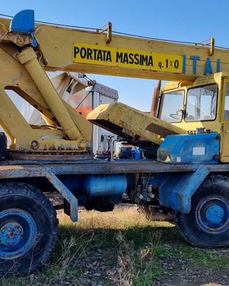 Autogrù 4x4 Italgru portata 12 ton