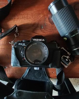 YASHICA FX-D QUARTZ