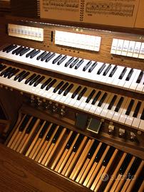 organo Ahlborn hymnus III