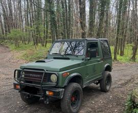 Suzuki samurai sj413