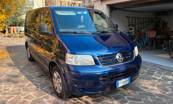 Multivan 2.5 tdi 130cv comfortline