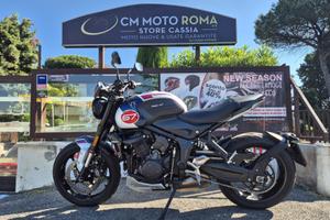 Triumph Trident 660 Triple Tribute