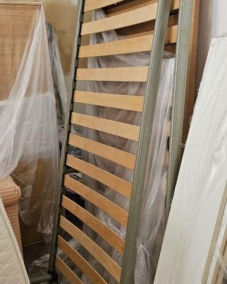 Reti doghe in legno con telaio in metallo