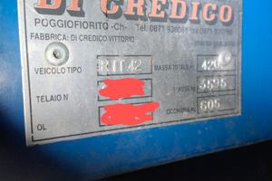 Rimorchio + vasca acciaio inox per uva Di Credico