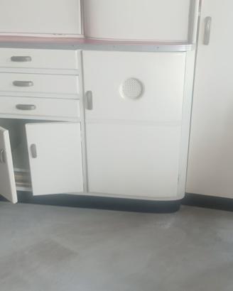 dispensa da cucina anni 50