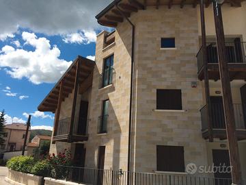 Rocca di mezzo app. su 2 piani