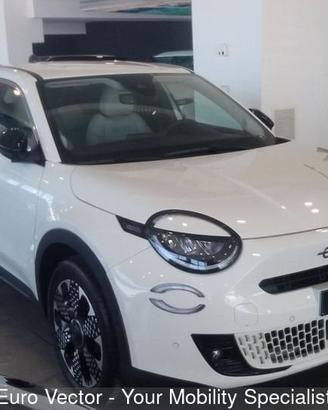 FIAT 600 1.2 Hybrid 100cv La Prima