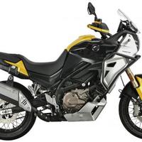 QJ MOTOR SVT650X " TUA DA € 143/MESE "