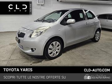 TOYOTA Yaris 1.3 3 porte M-MT Sol AUTOMATICA