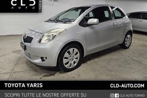 TOYOTA Yaris 1.3 3 porte M-MT Sol AUTOMATICA