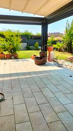 Pianoterra tricamere con giardino di 300m.