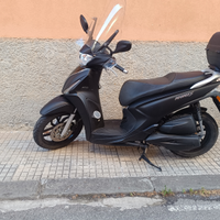 Kymco People 200