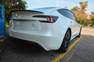 Tesla Model 3 RWD Highland 