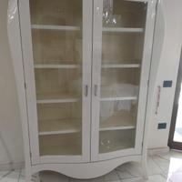 vetrina credenza + tavolino 