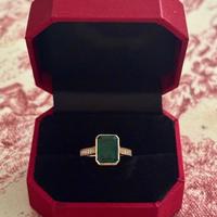 Splendido Anello in Oro con Smeraldo - NUOVO