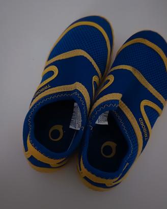 scarpe da nuoto bambini diversi numeri