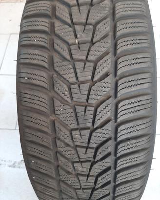 N.4 Pneumatici INVERNALI HANKOOK 225/60/17 103V