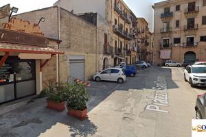 LOCALE C/1 IN ZONA CANDELAI